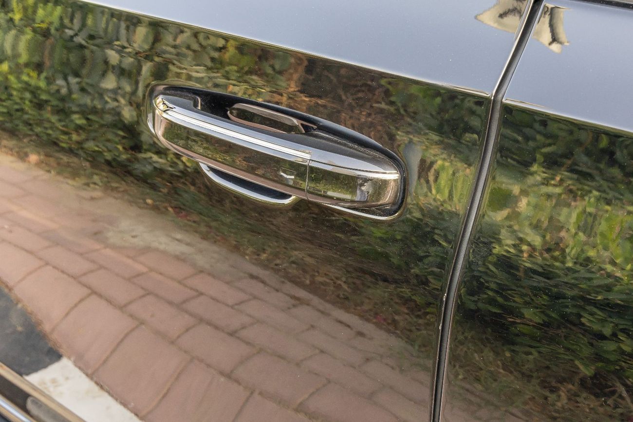 كاديلاك إسكالاد Sport Platinum 6.2L 4WD Cadillac Escalade Sport Platinum - Perfect Condition - 2022