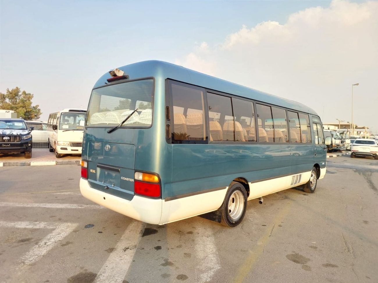 تويوتا كوستر TOYOTA COASTER BUS RHD 1998 MODEL 4.1 L DIESEL AUTOMATIC(PM004956)