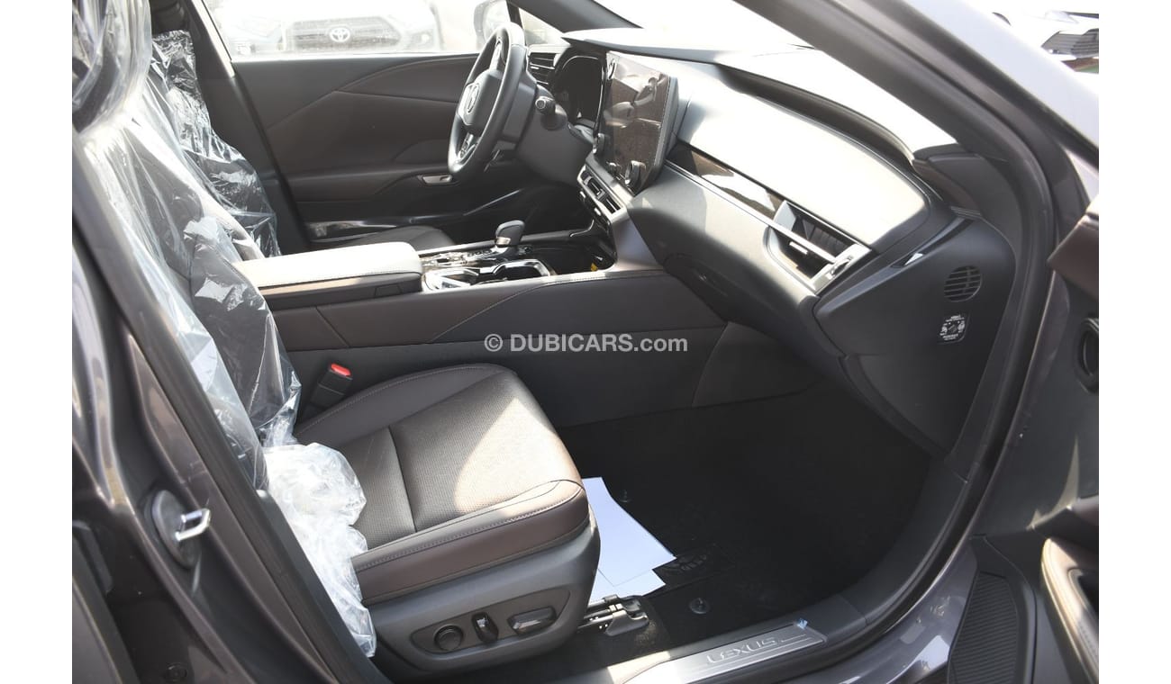 Lexus RX350h 2023 Lexus RX350h Executive 2.5L Russian Screen (German Spec)