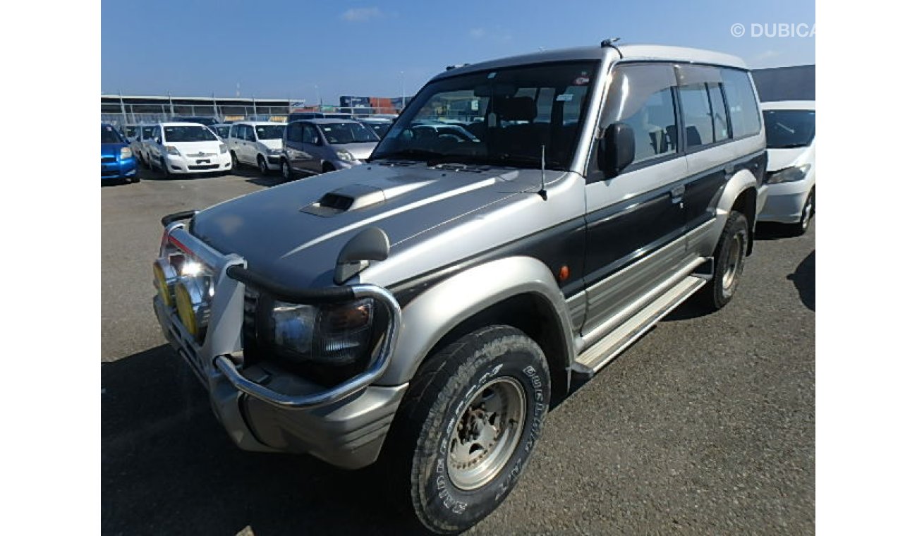 Mitsubishi Pajero Used RHD 1996/MY 4WD/V46WG Diesel Engine LOT # 573
