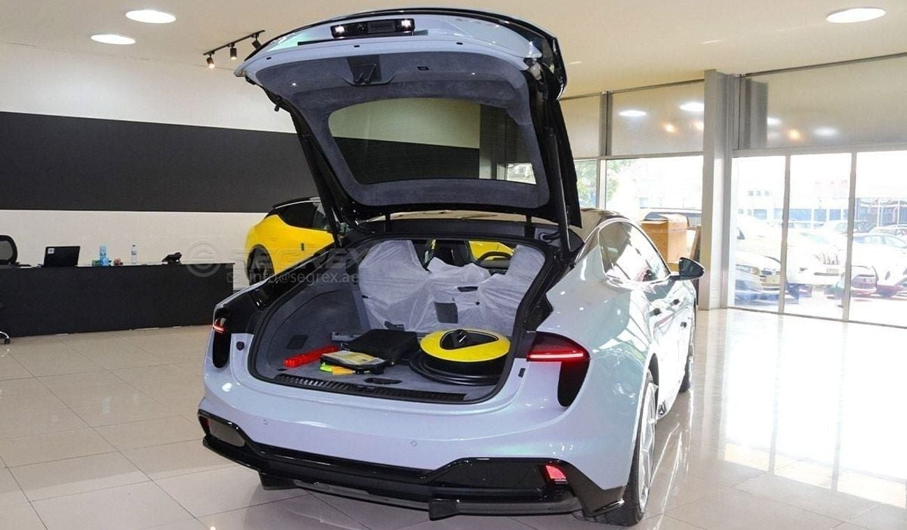 Lotus Emeya  2024 Model Lotus Emeya, Electric Vehicle A/T