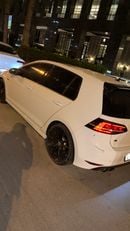 فولكس واجن جولف ار