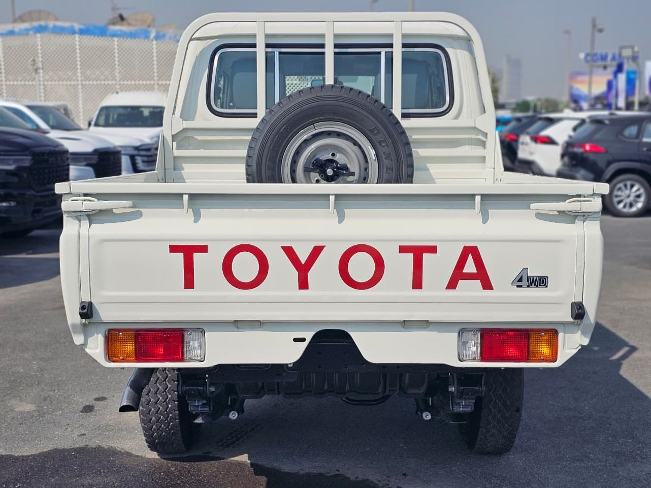 Toyota Land Cruiser Pick Up DC 4.2L DIESEL MANUAL TRANSMISSION ( FOR RE-EXPORT ONLY )