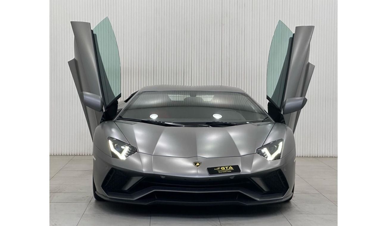 Lamborghini Aventador 2018 Lamborghini Aventador S, Full PPF,1 Year Warranty, Full Agency Service History, GCC