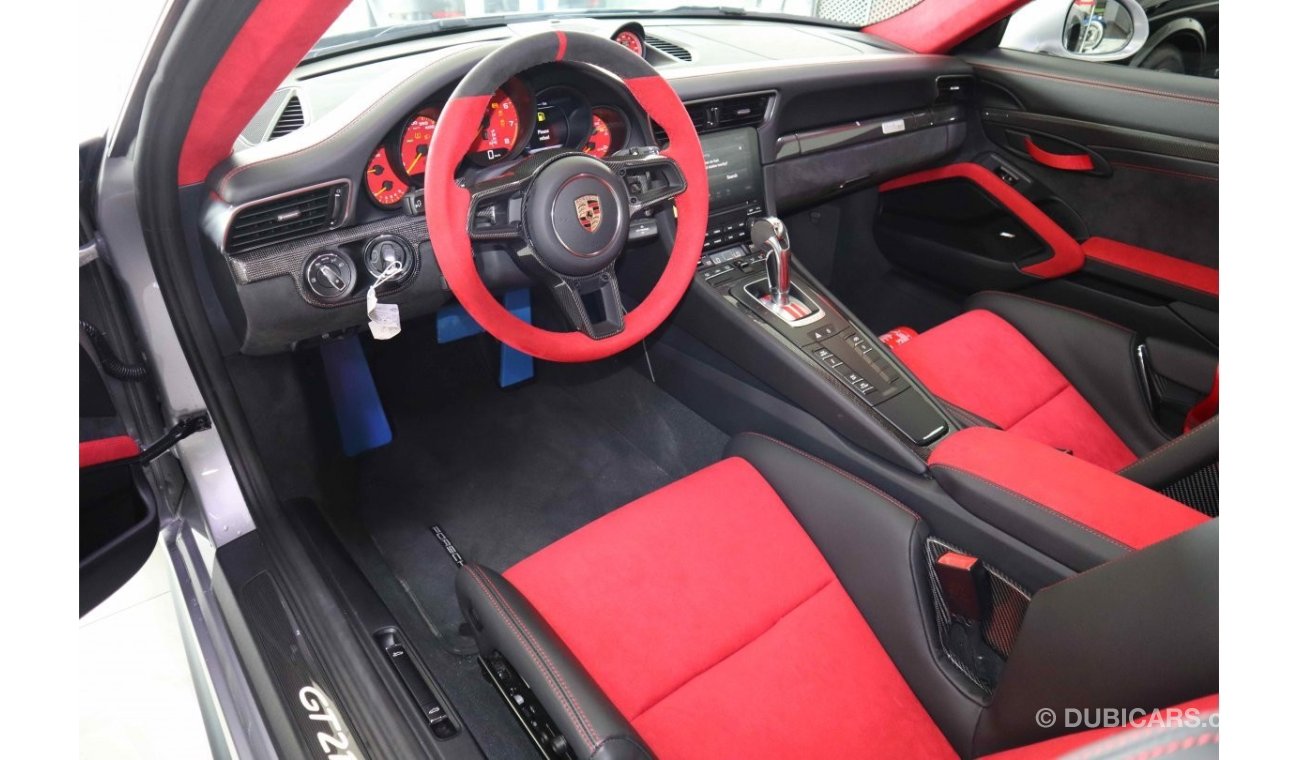 Porsche 911 911 GT2 RS GCC warranty 2024