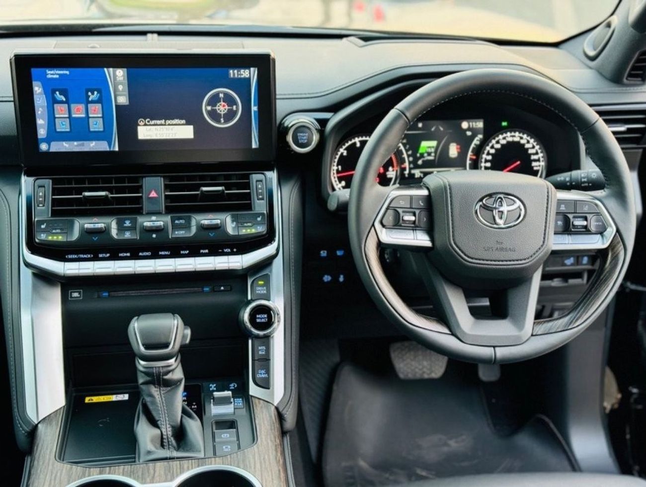 تويوتا لاند كروزر Brand new sahara 2024