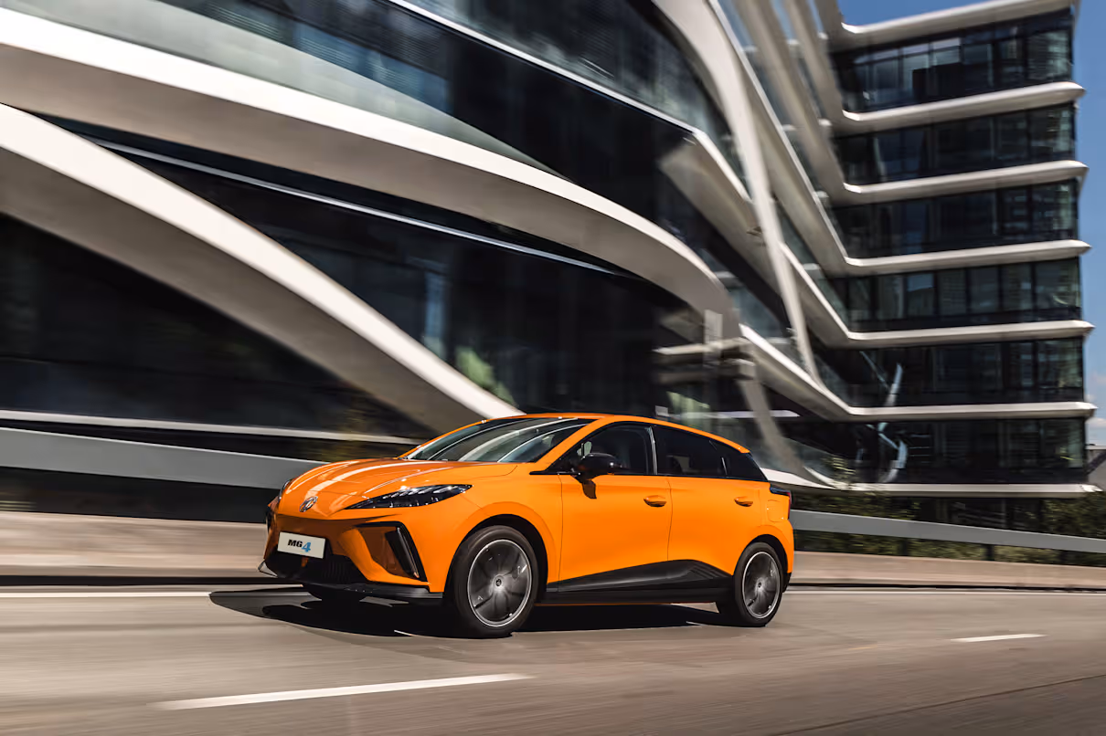 MG 4 EV exterior - Front Left Profile