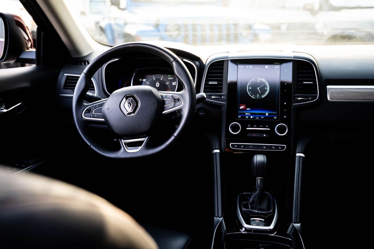 Renault Koleos LE 2.5L LE 2024 Full Option GCC Agency Warranty Full Service History 2.5L 4 Cylinders