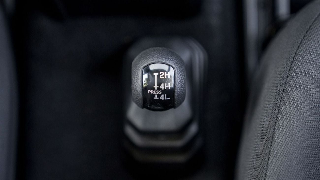 Suzuki Jimny 1.5L GLX (A/T)