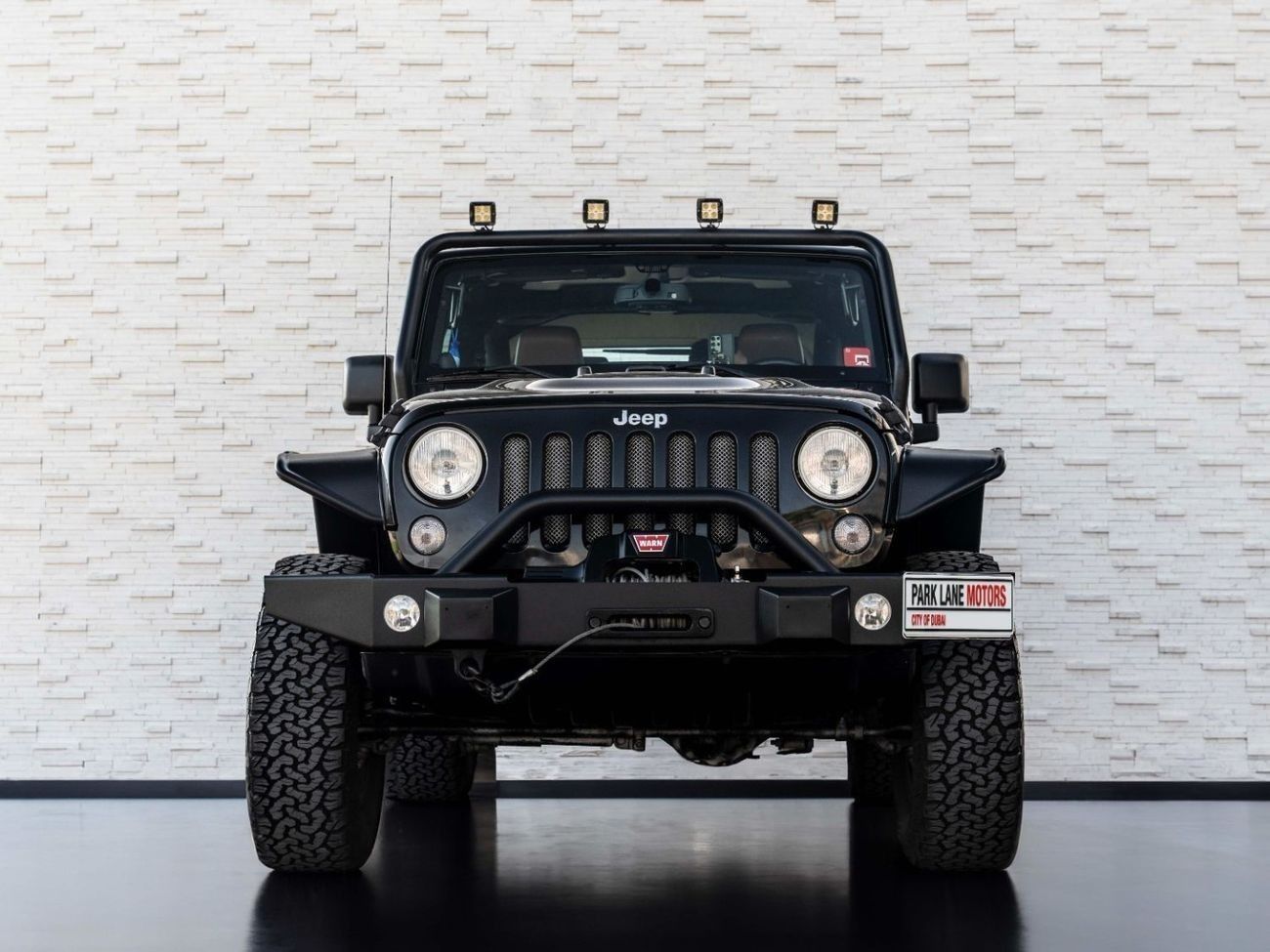 Jeep Wrangler Sahara Plus 3.6L A/T