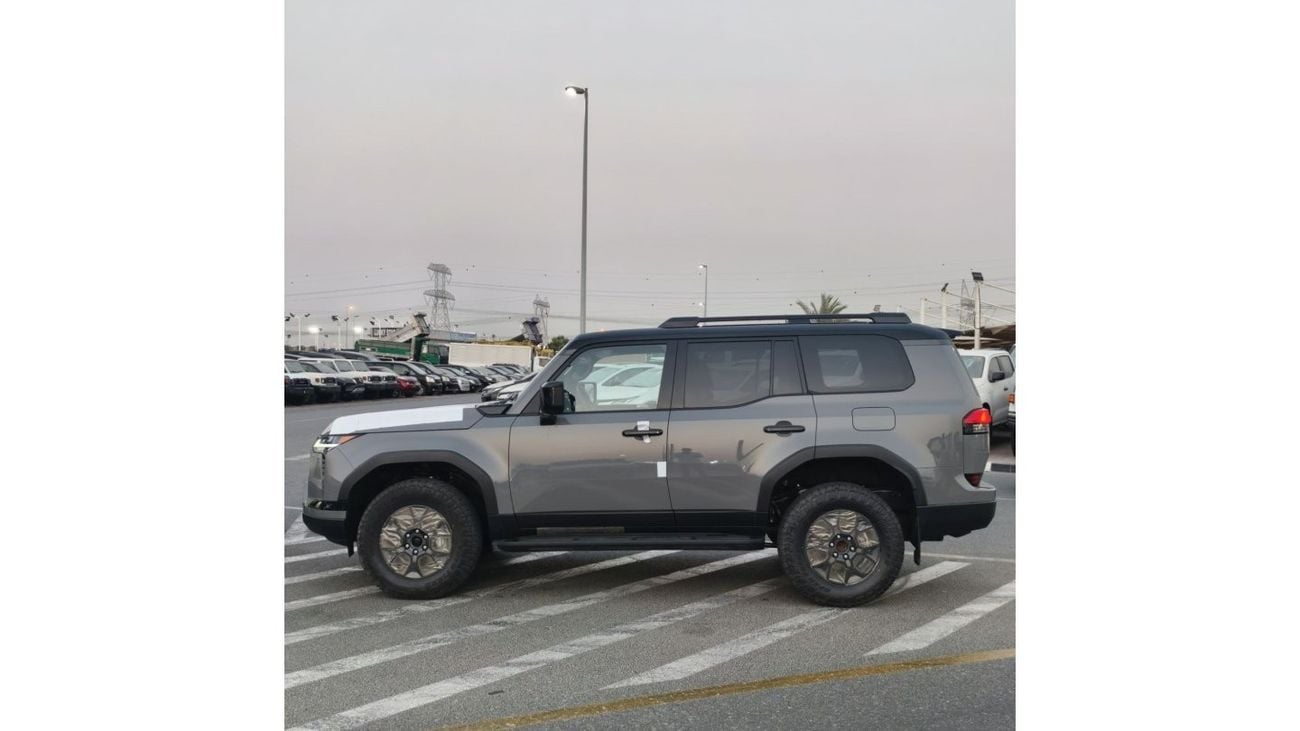 لكزس GX550 2024 Lexus GX550 3.5L Petrol OVERTRAIL European Spec