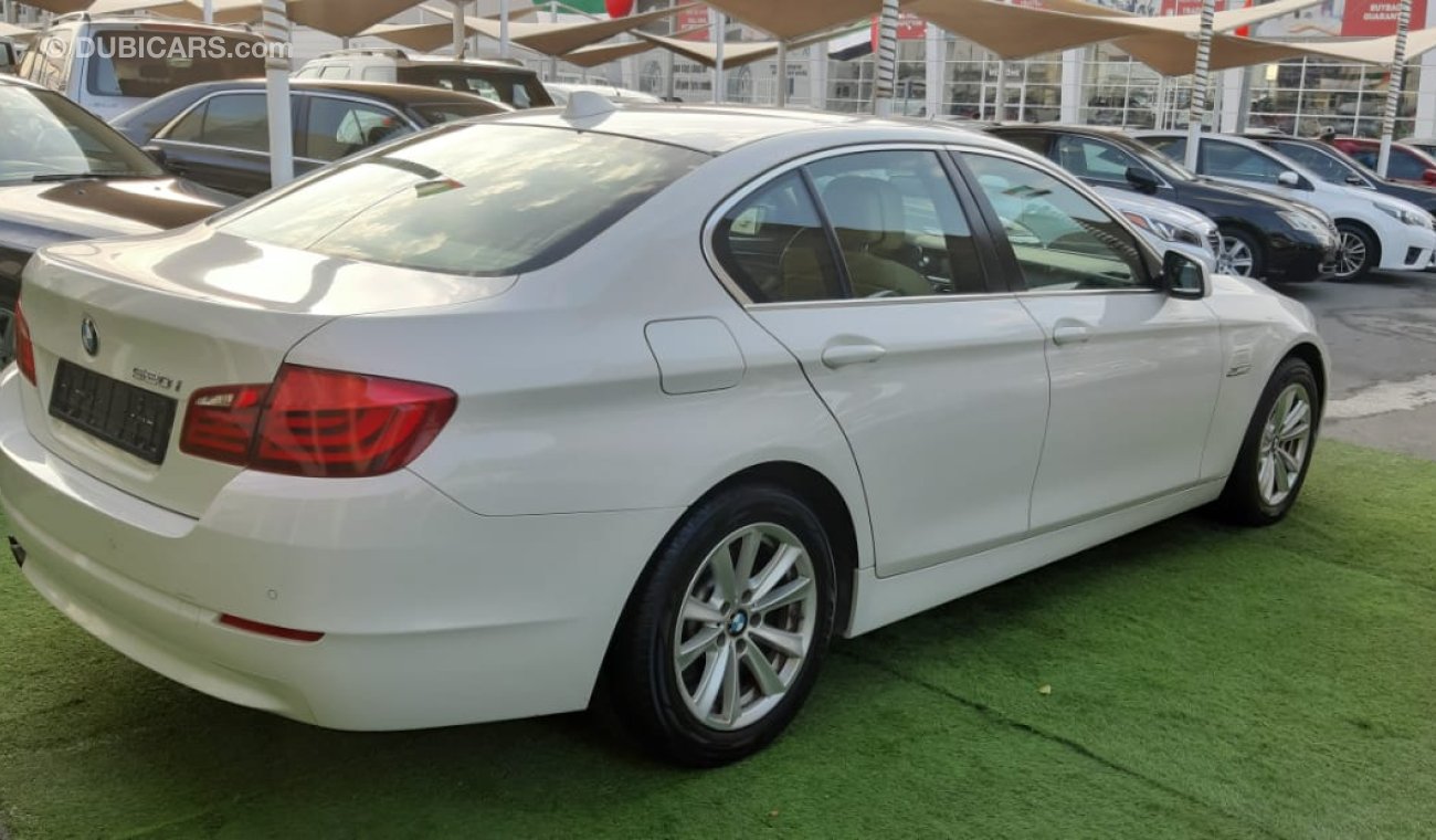BMW 520i i - Gulf No. 2 Cruise Control Screen Control Cruise Control Rear Camera Power Chair in excellent con