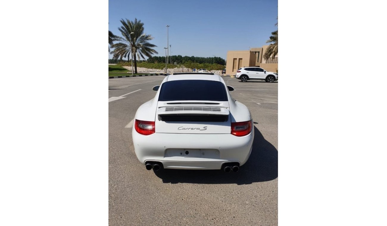 بورش 911 S Porsche Carrera 911 S GCC 2010