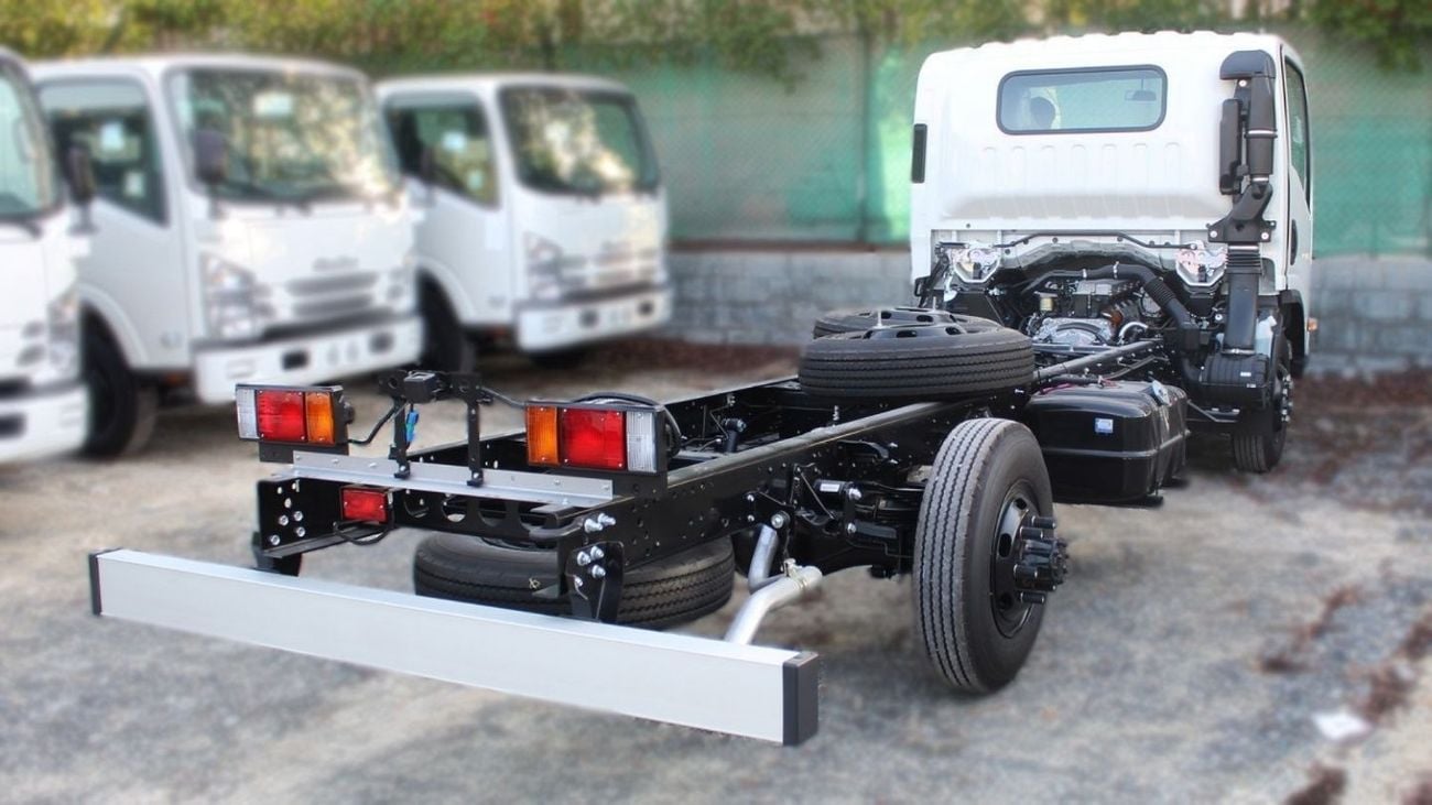 Isuzu NPR 71L 4.6L LWB Cab Chassis MT 2023YM