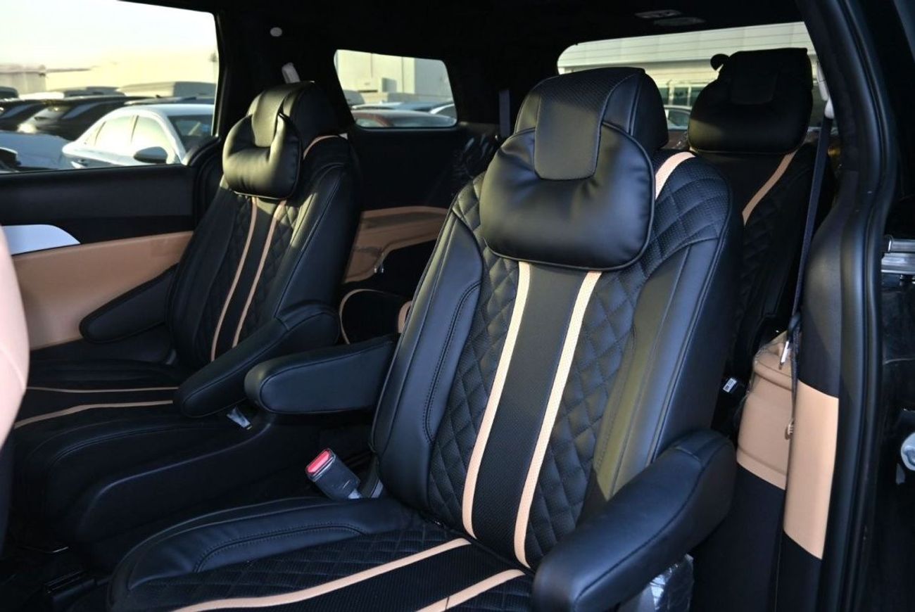 كيا كارنيفال Kia Carnival 3.5L V6, Petrol, Hi-Roof Limousine, Model 2023, Color Black