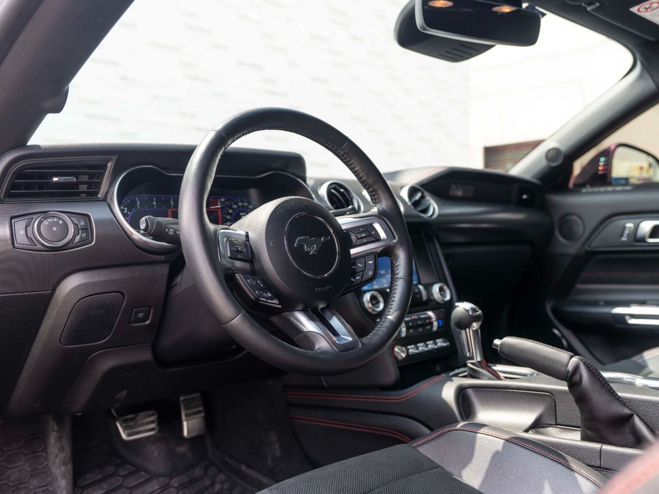 Ford Mustang FASTBACK GT CALIFORNIA SPECIAL