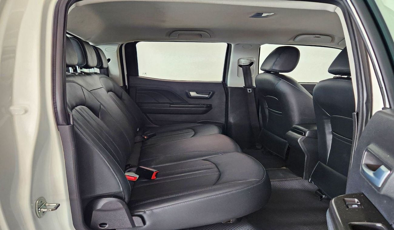 Great Wall Wingle Under warranty from official dealer - fully agency maintained - original paint