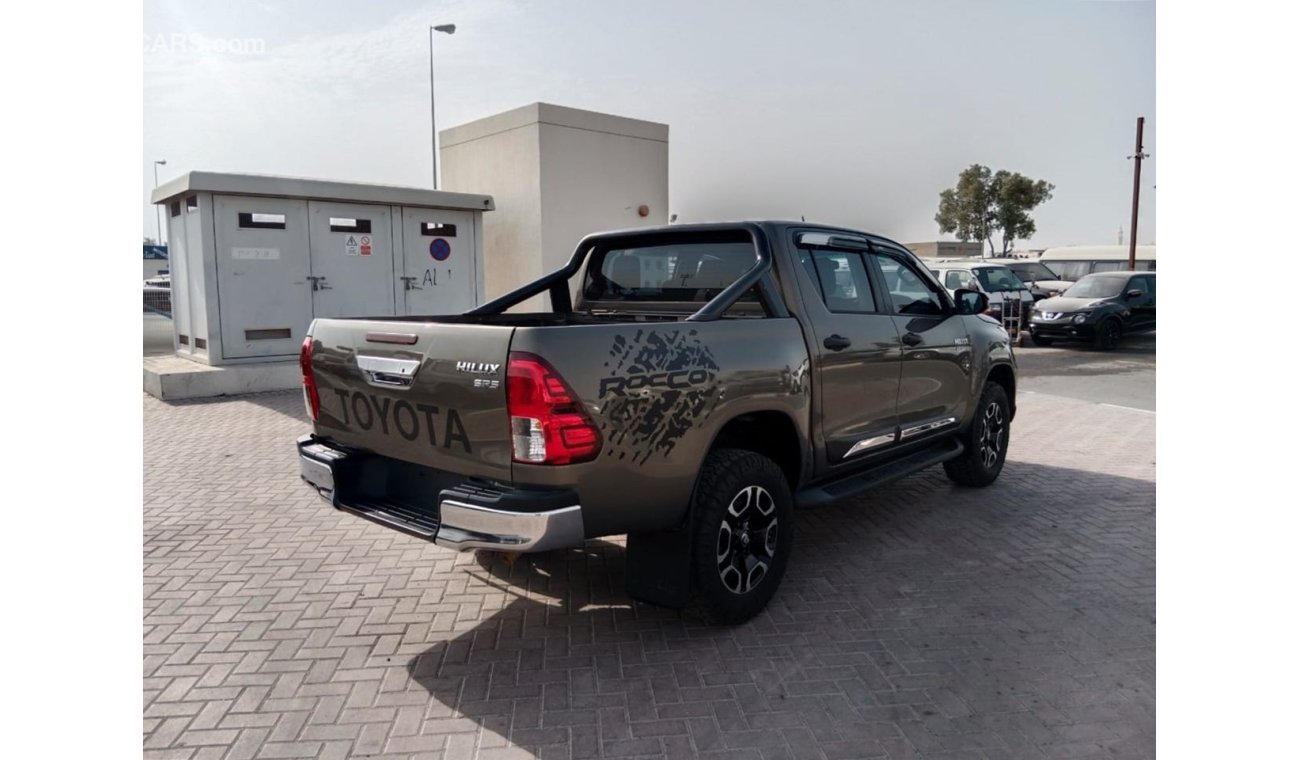 تويوتا هيلوكس TOYOTA HILUX PICK UP RIGHT HAND DRIVE (PM1577)