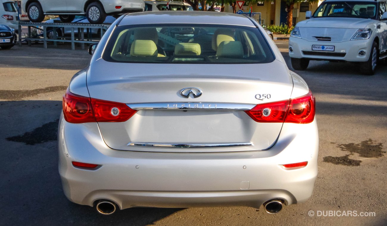 إنفينيتي Q50 2.0T