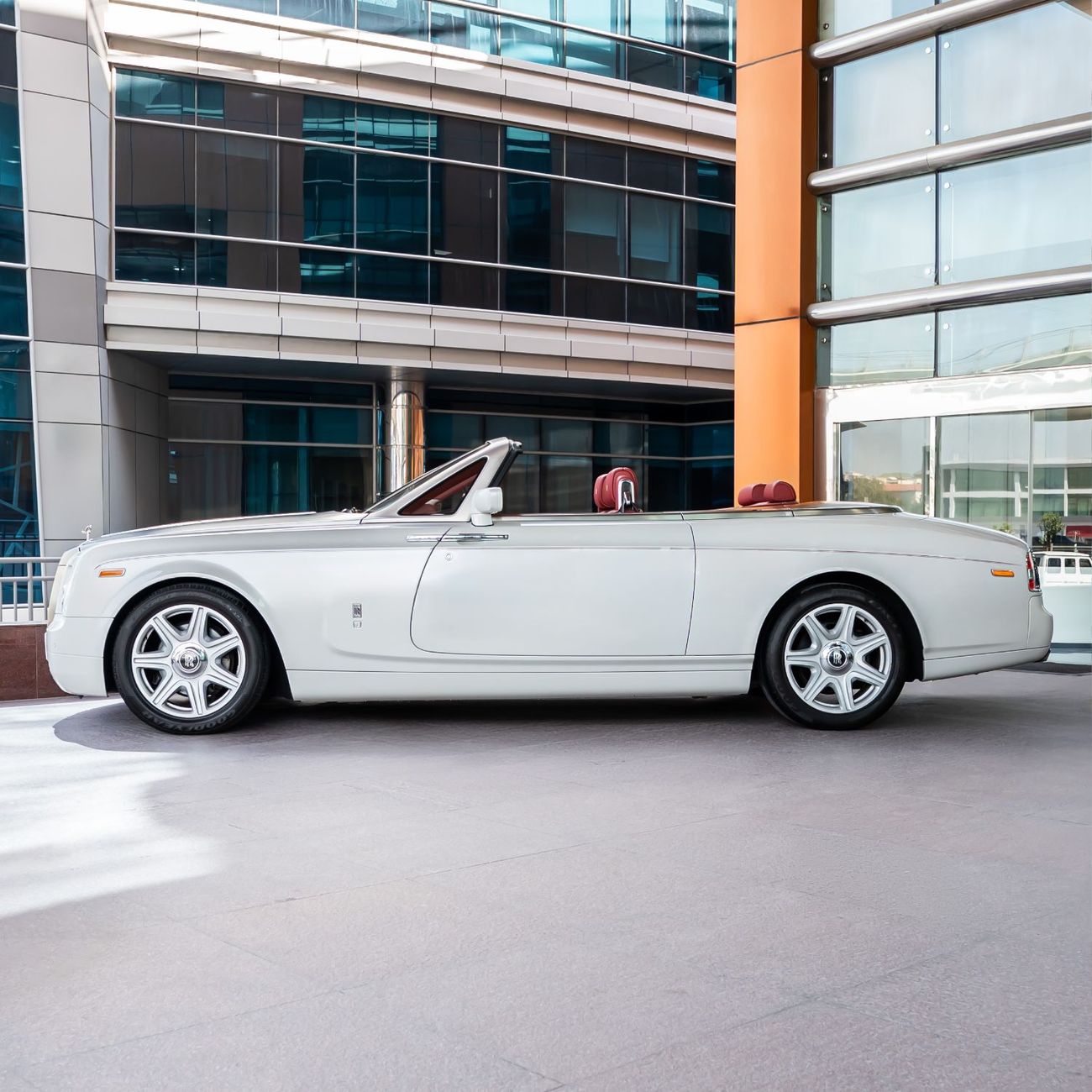 Rolls-Royce Phantom 2009 ROLLS ROYCE PHANTOM DROPHEAD GCC DONE 67,000KM