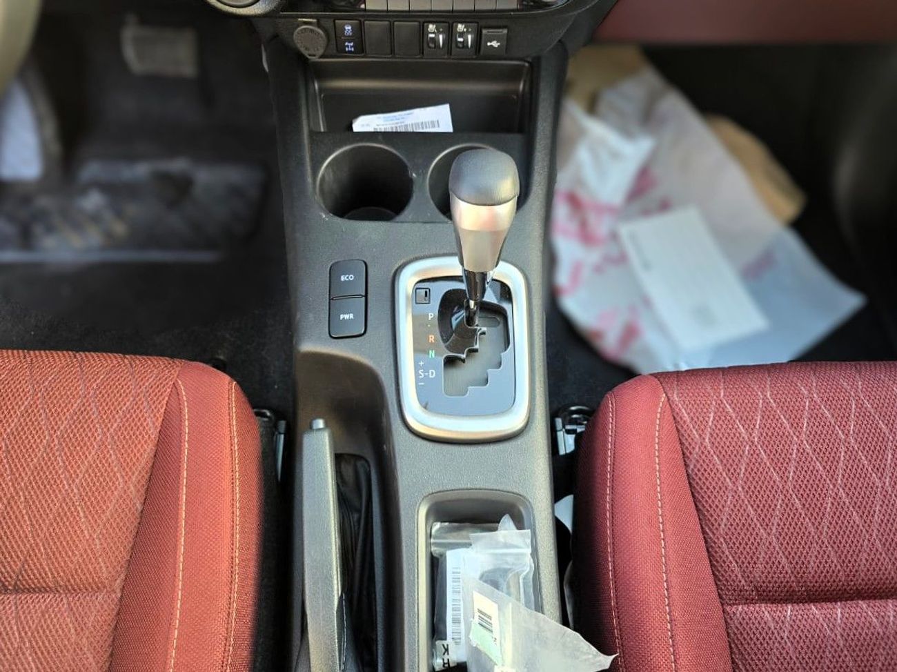 Toyota Hilux Toyota Hilux S GLX 2.7L AWD A/T White Color 2025