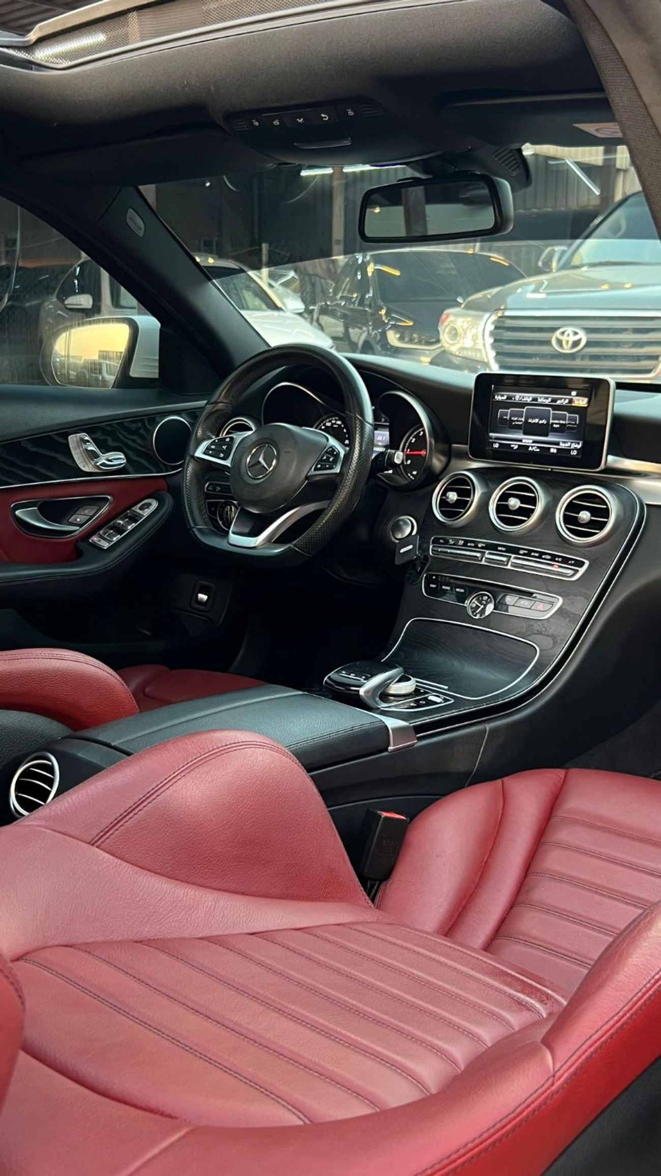 مرسيدس بنز C 200 AMG