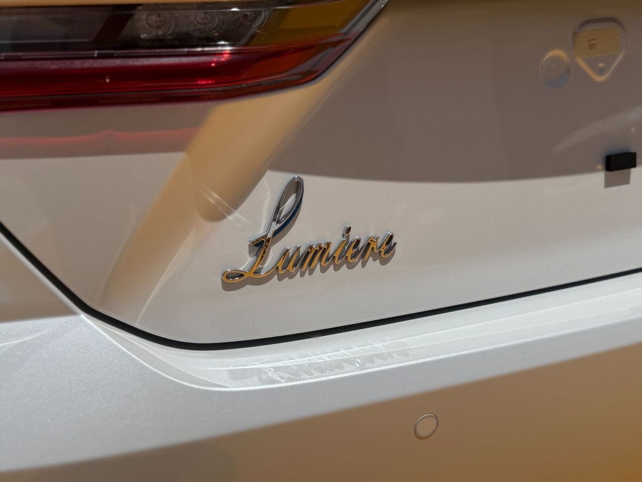 تويوتا كامري LIMITED HEV Lumiere HEV 2026