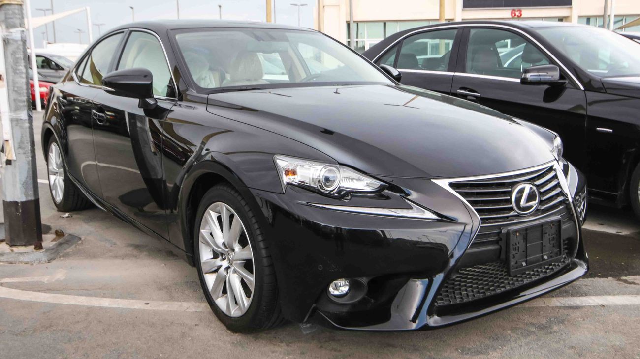 Lexus IS 200