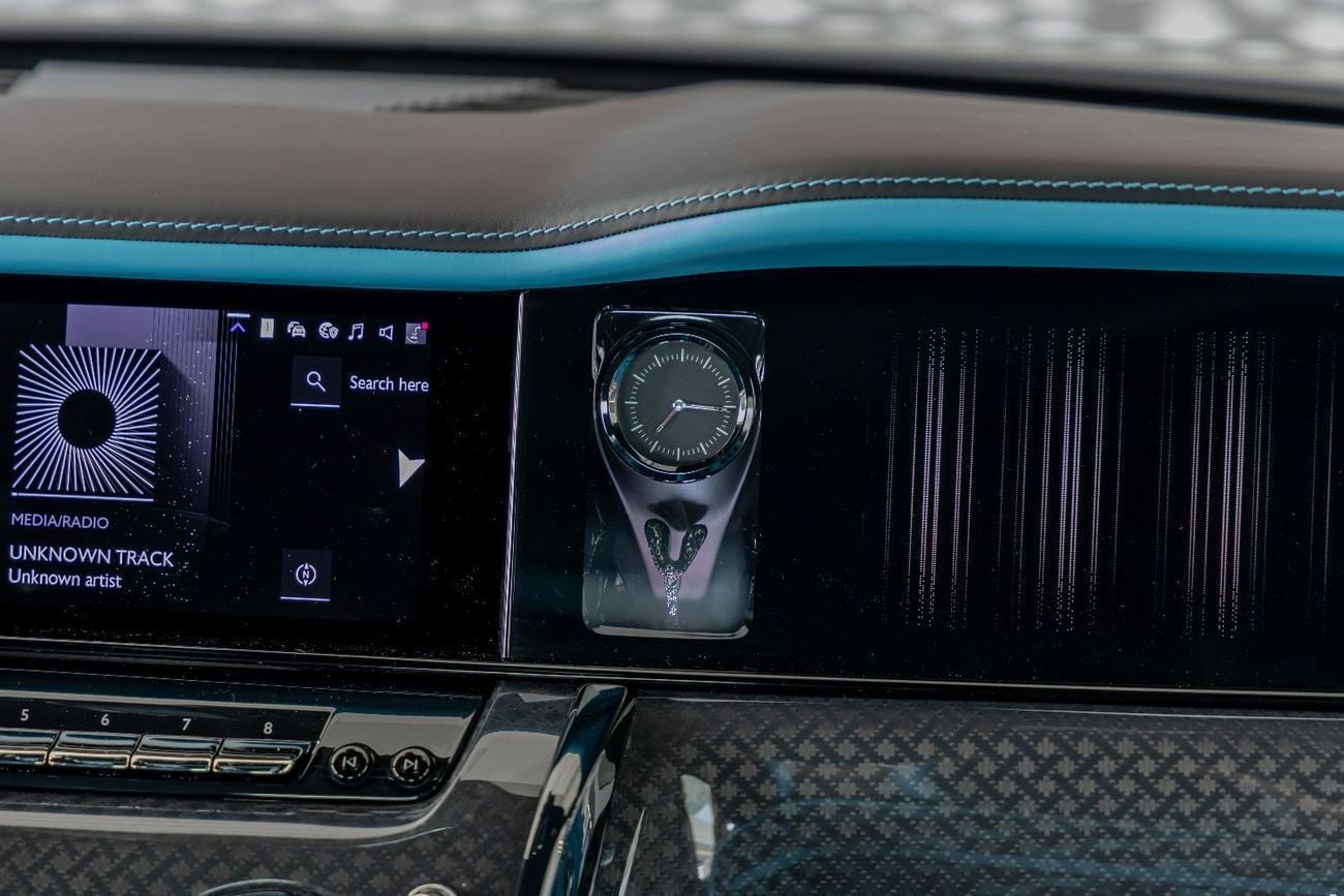 رولز رويس كولينان ROLLS ROYCE CULLINAN | BLACK BADGE | BESPOKE PREMIUM AUDIO  | DUALITY SEATS | European Specs | 2026 