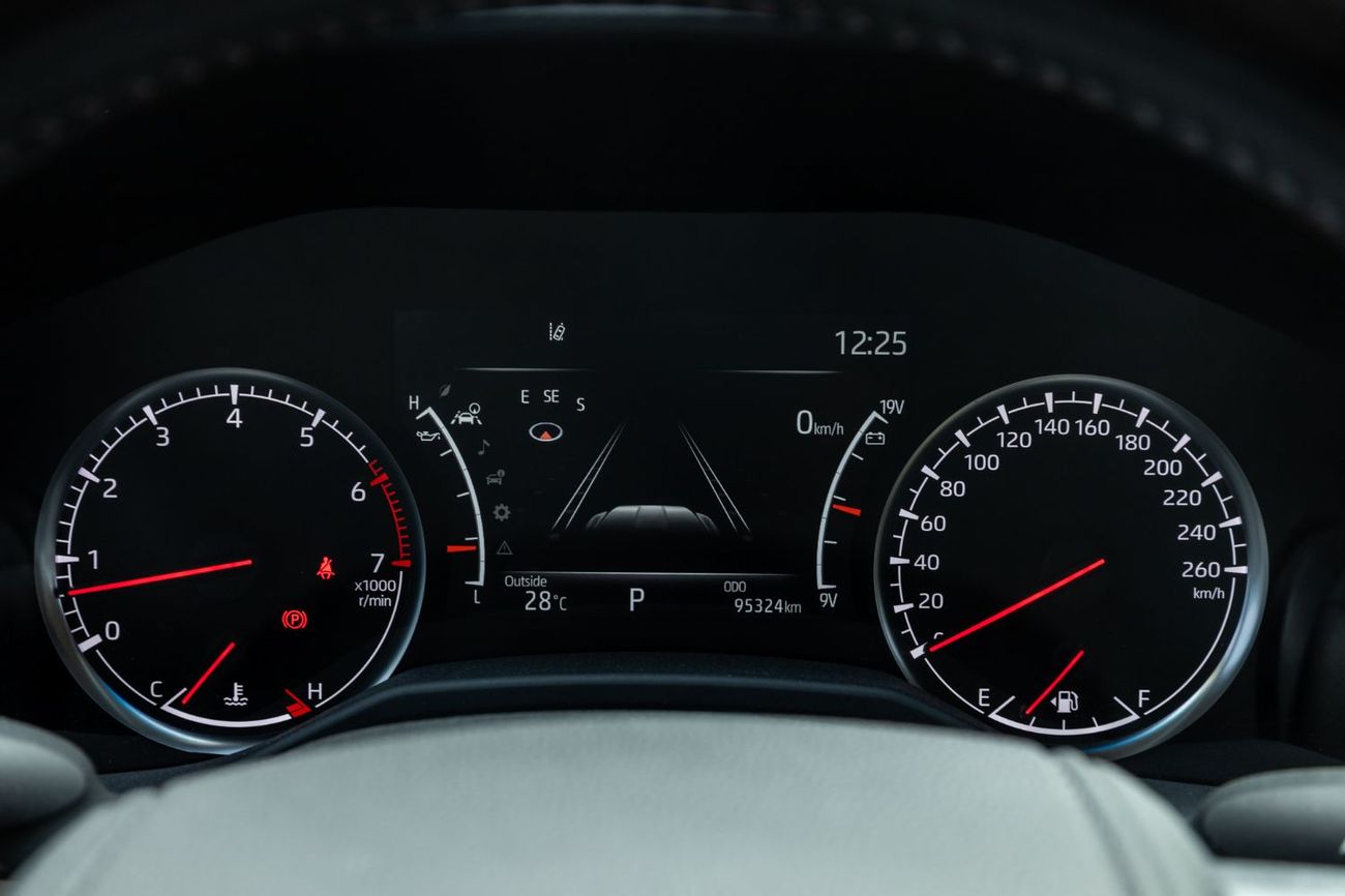 تويوتا لاند كروزر VXR 3.5L