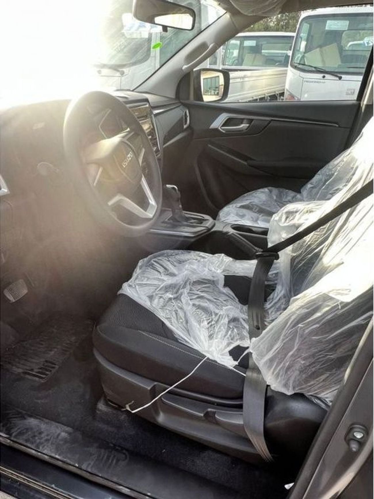 إيسوزو D ماكس LS Isuzu D Max Double Cab 4x4 3.0 CC