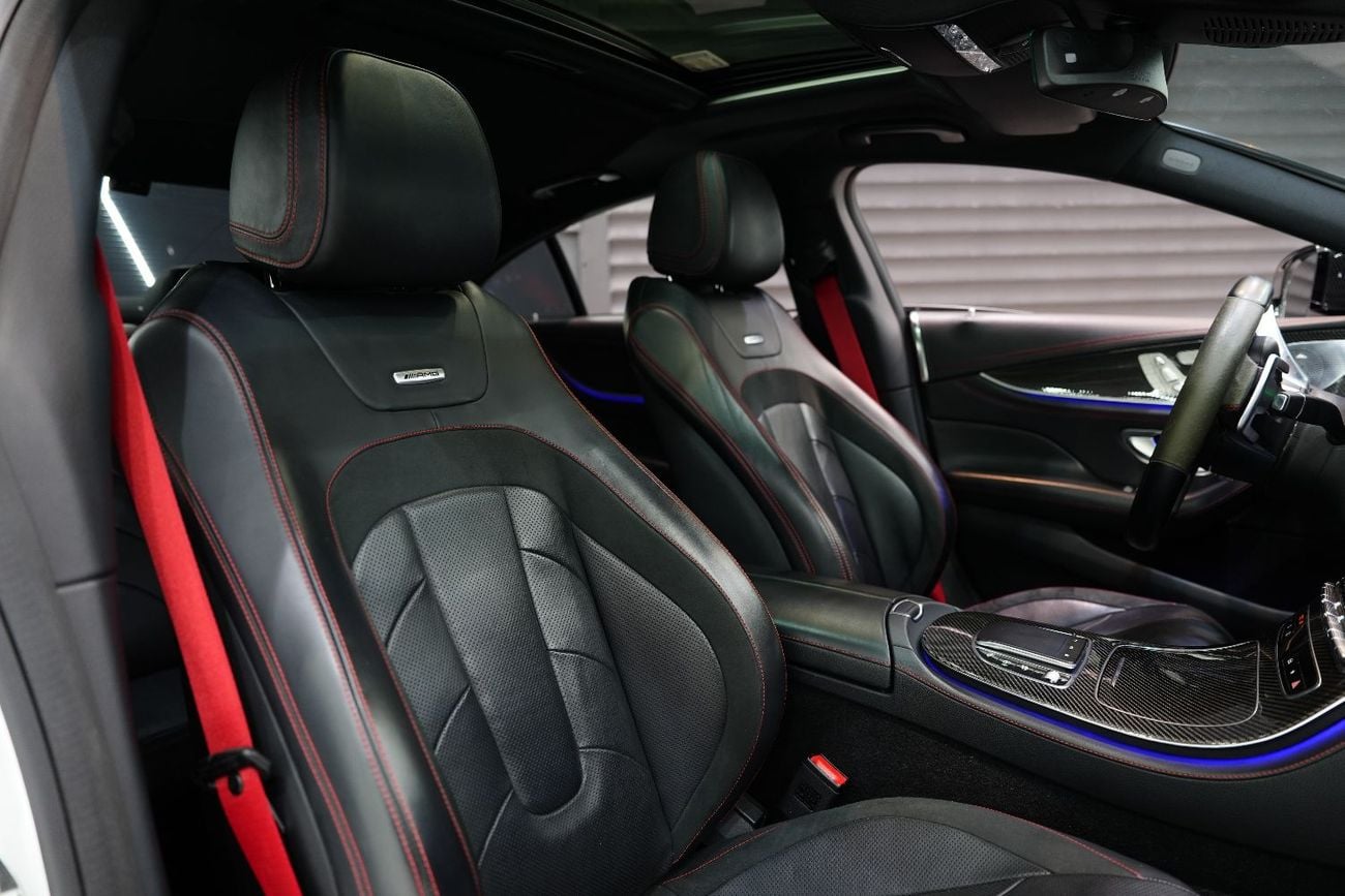 مرسيدس بنز CLS 53 AMG 4Matic Plus, AMG Track Pace, Carbon Fiber Interior!!