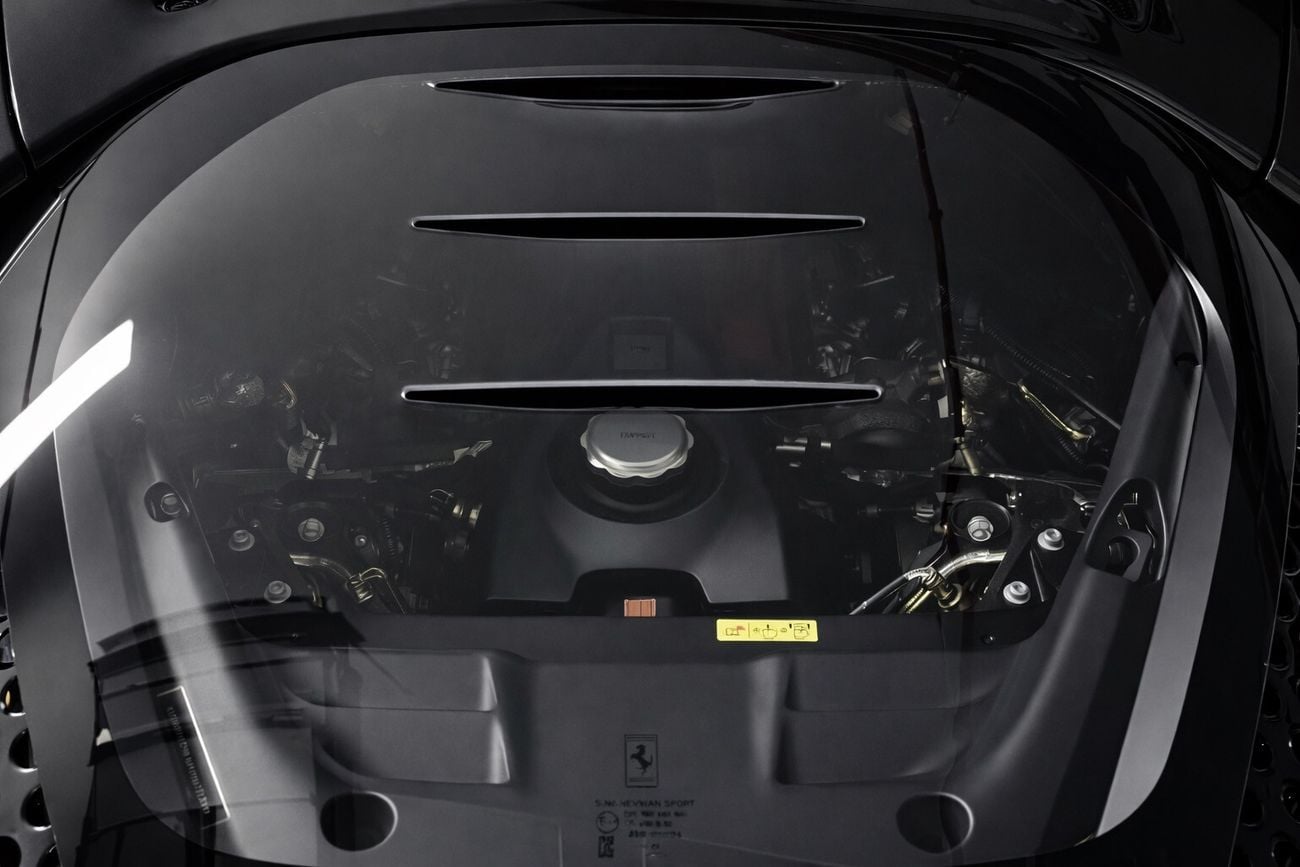 فيراري SF90 ستراديل