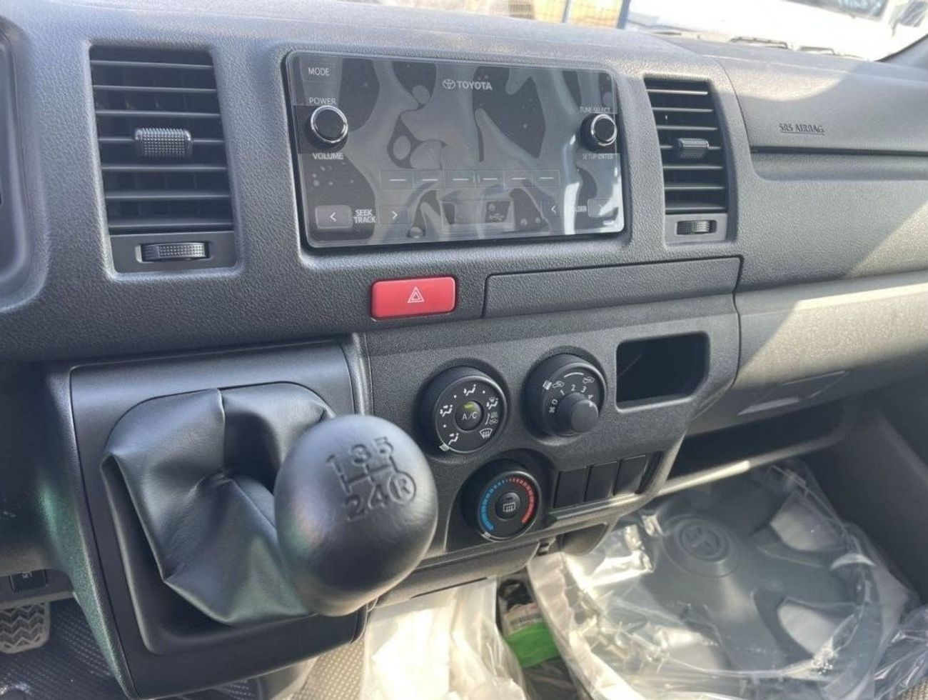 تويوتا هاياس GL -Standard Roof  Panal Van 2.7L