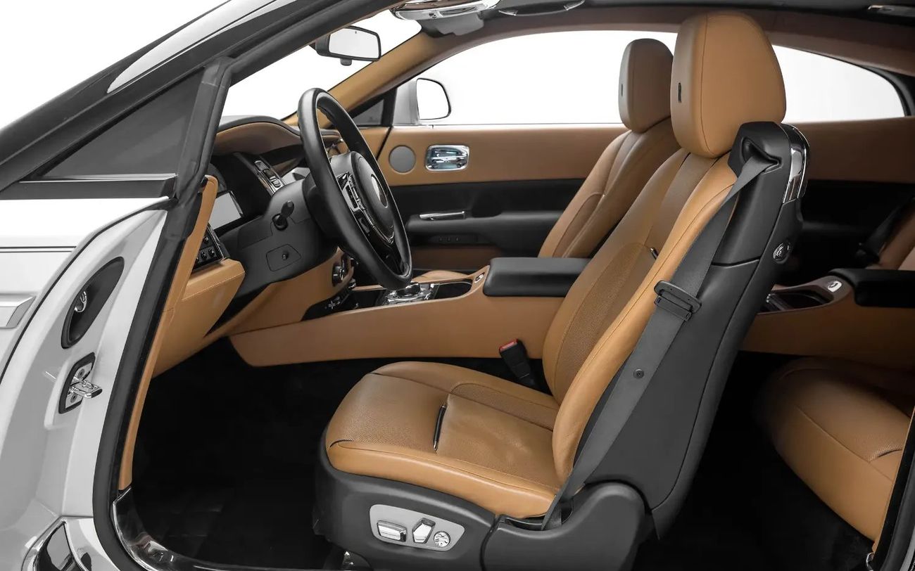 Rolls-Royce Wraith Standard - GCC Spec