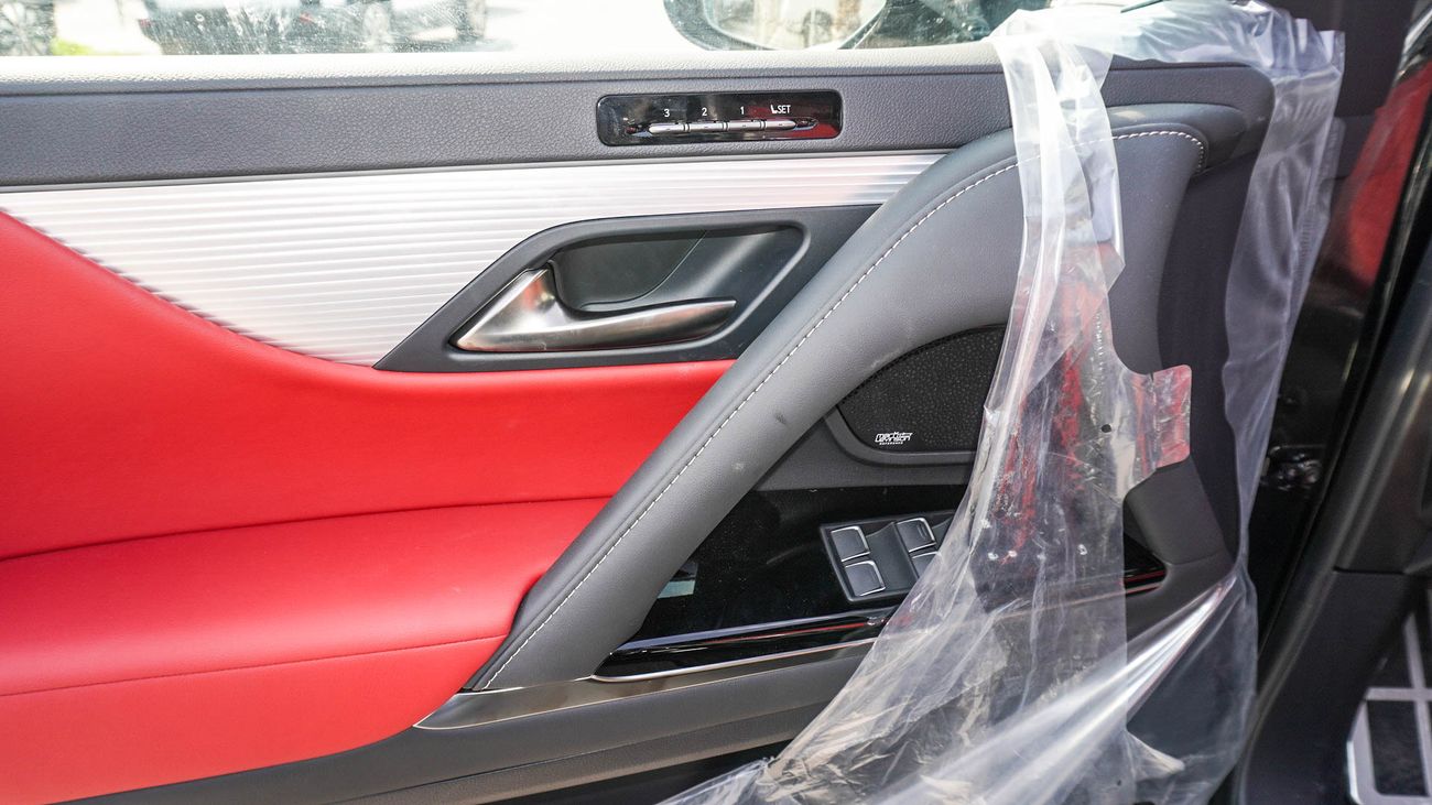 لكزس LX 600 FSport 3.5L V6. 5 Seater