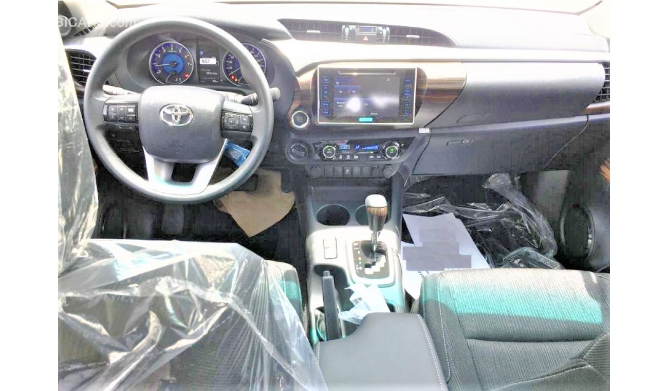 Toyota Hilux petrol full option automatic gear