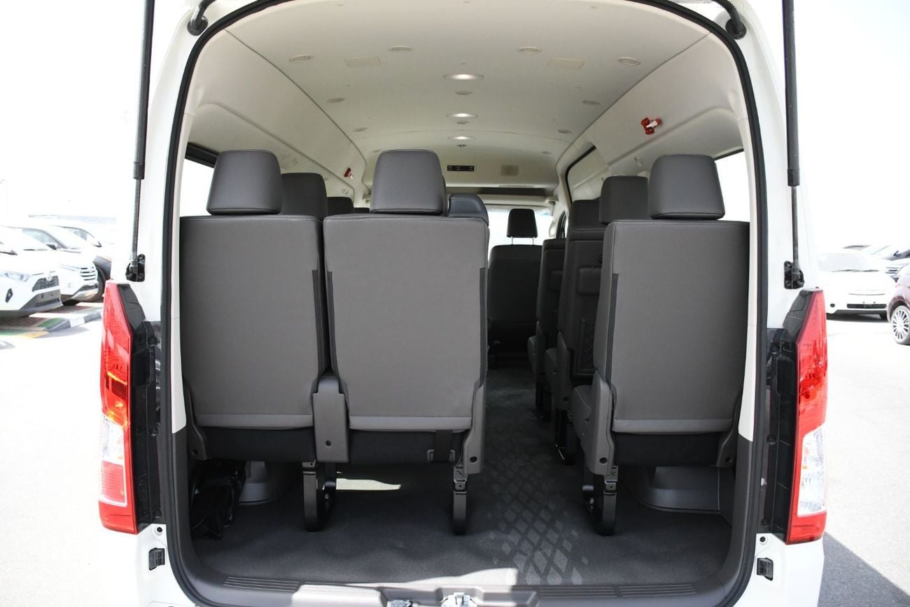 تويوتا هاياس GL -High Roof Commuter 3.5L M/T (Ready Stock )