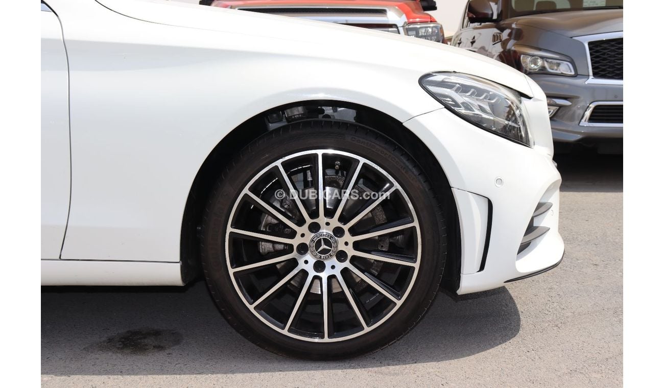 Mercedes-Benz C 200 Mercedes-Benz C300 (Japan)