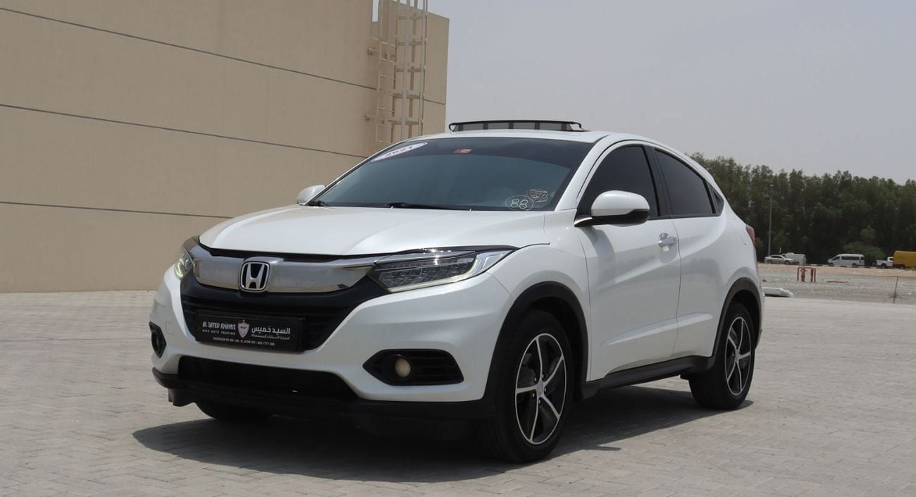 هوندا HRV سياره HRV خليجى بحاله ممتازه موديل 2021 ممشى 88000 كيلو متر وبمحرك 1800 سى سى