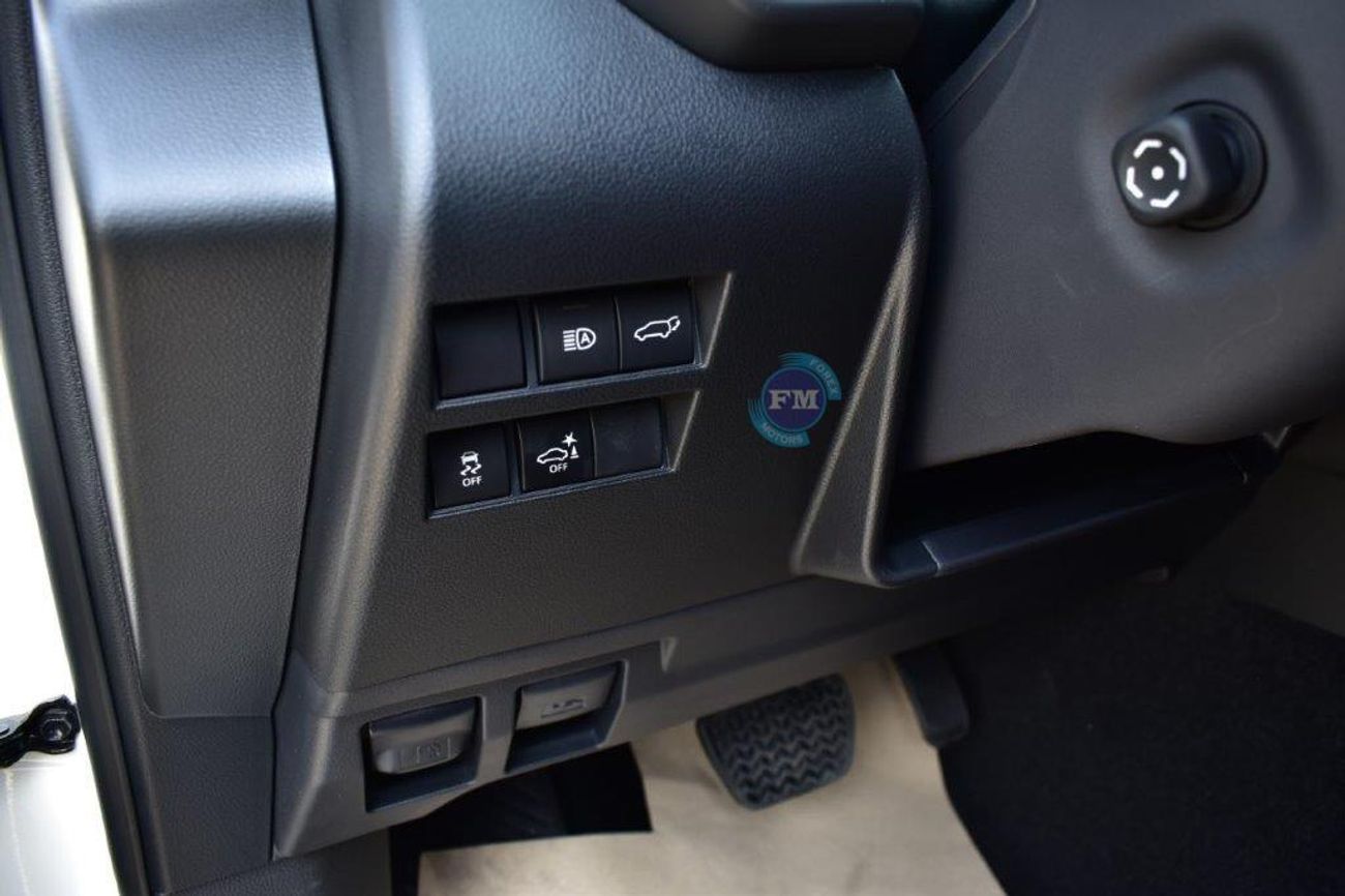 تويوتا لاند كروزر 300 GR Sport V6 3.3L Diesel Automatic