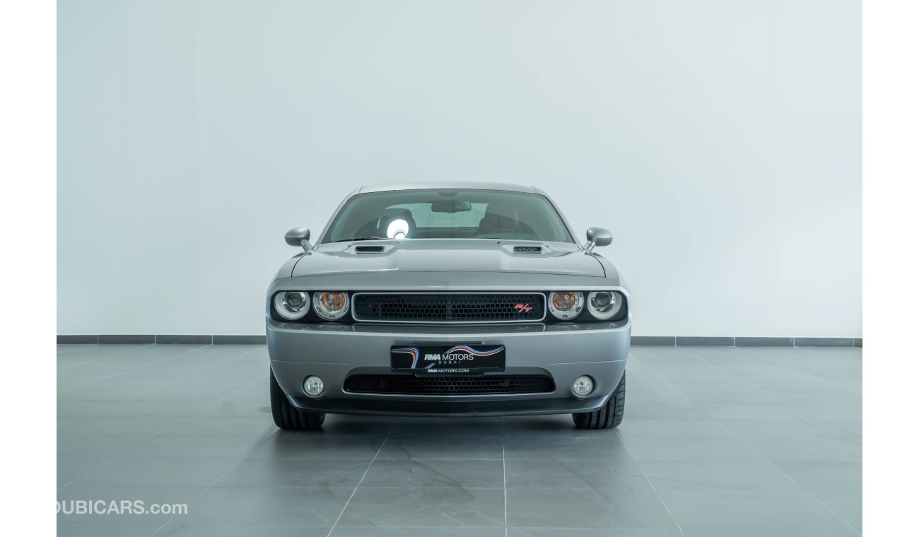 دودج تشالينجر 2014 Dodge Challenger R/T 5.7L V8 / Full Dodge Service History