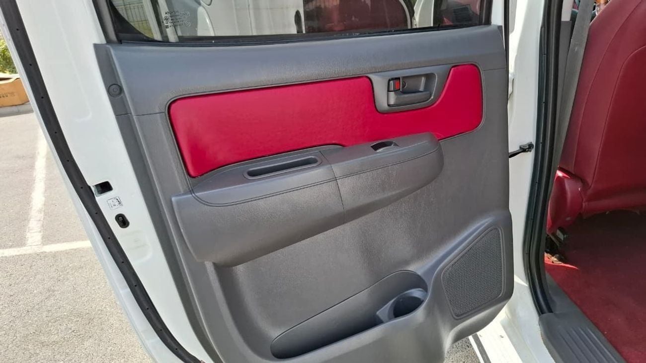 تويوتا هيلوكس