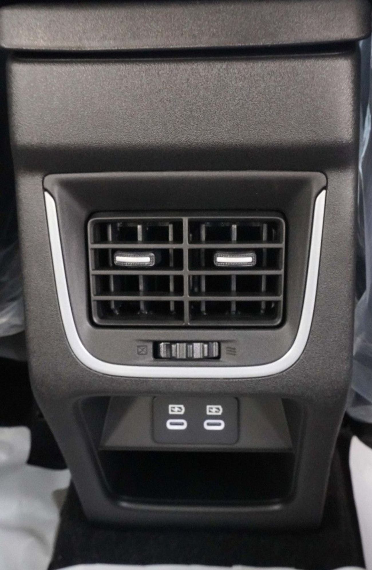 Toyota Urban Cruiser 1.5L PETROL A/T 2026 MODEL (WITH PANORAMIC ROOF, WIRELESS CHARGER, BSM, AND HUD)