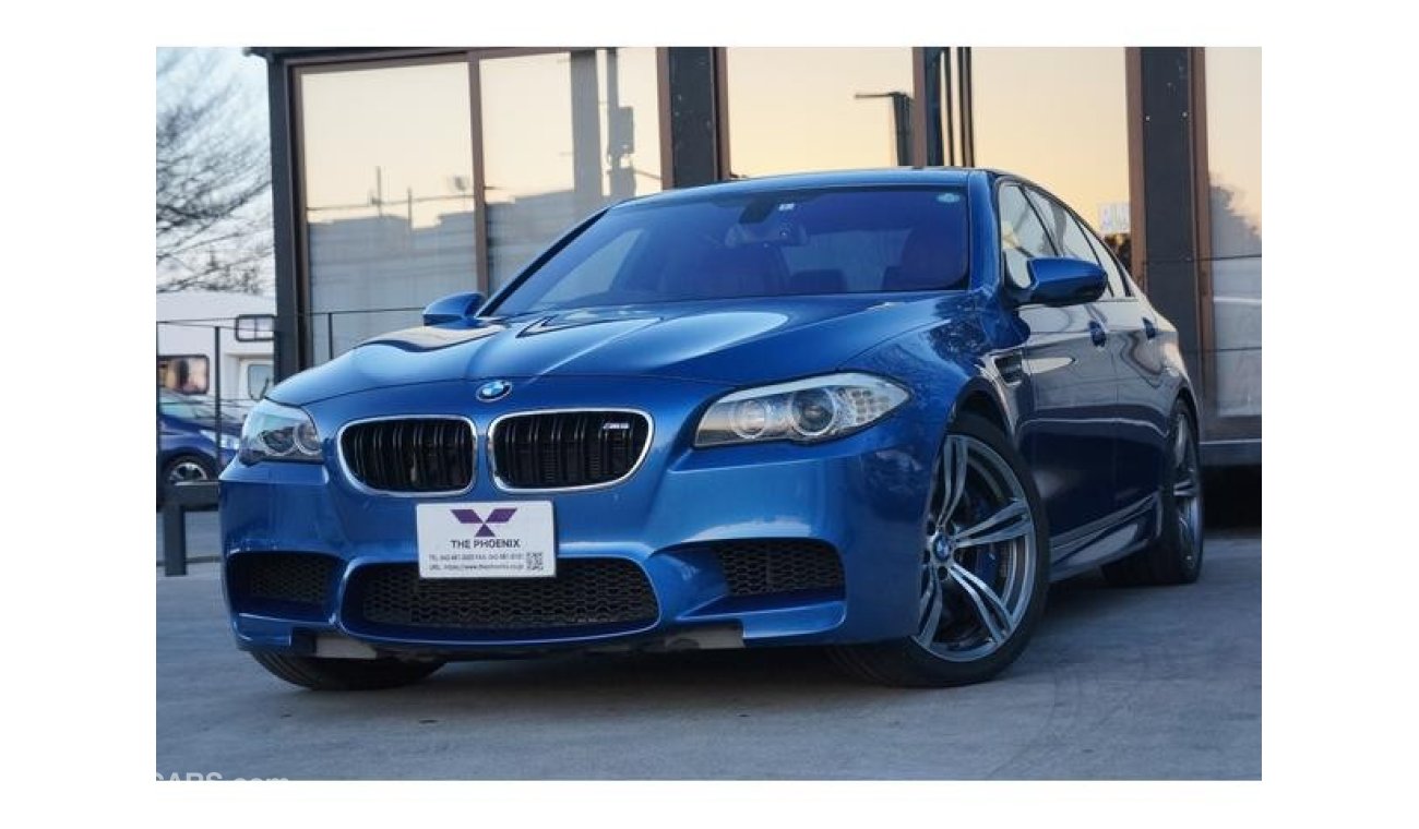 BMW M5 FV44M