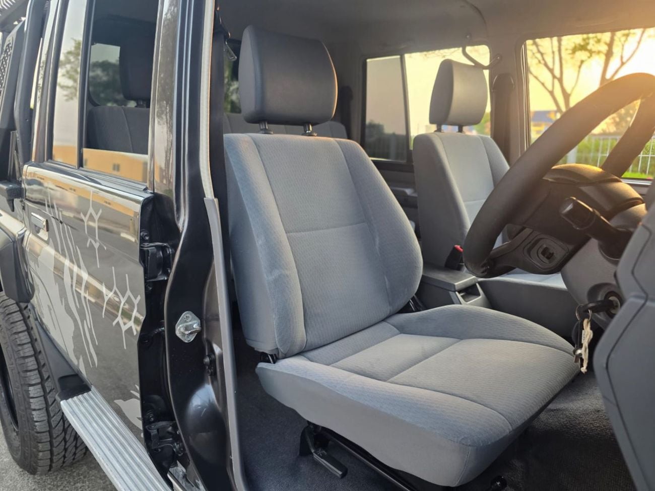 Toyota Land Cruiser Pick Up - 4.5 Diesel Engine - MT - 4WD