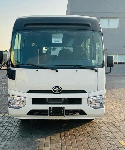 تويوتا كوستر 4.0L DIESEL 23 SEATER MANUAL TRANSMISSION