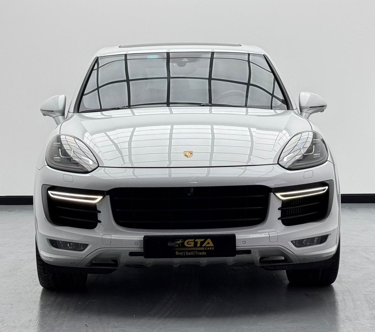 Porsche Cayenne GTS 3.6L 2016 Porsche Cayenne GTS, Full Service History, Excellent Condition, GCC