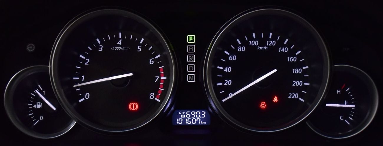 مازدا CX9 EXCELLENT DEAL for our Mazda CX-9 AWD ( 2016 Model ) in White Color GCC Specs