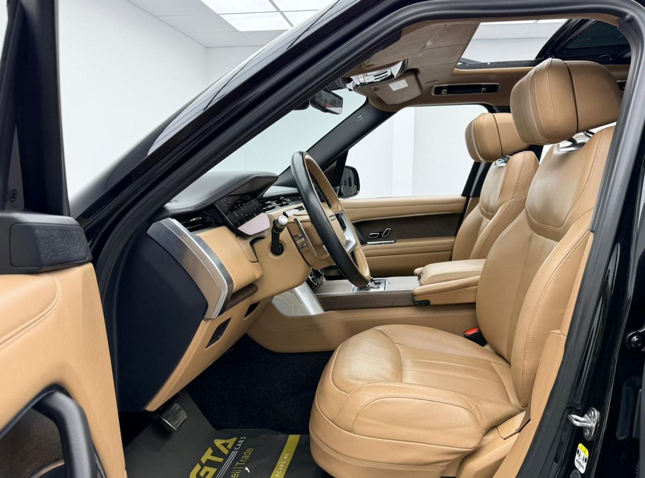 لاند روفر رينج روفر AUTOBIOGRAPHY 2022 Range Rover Vogue Autobiography, 2027 RR Warranty, Full RR Service History, Fully